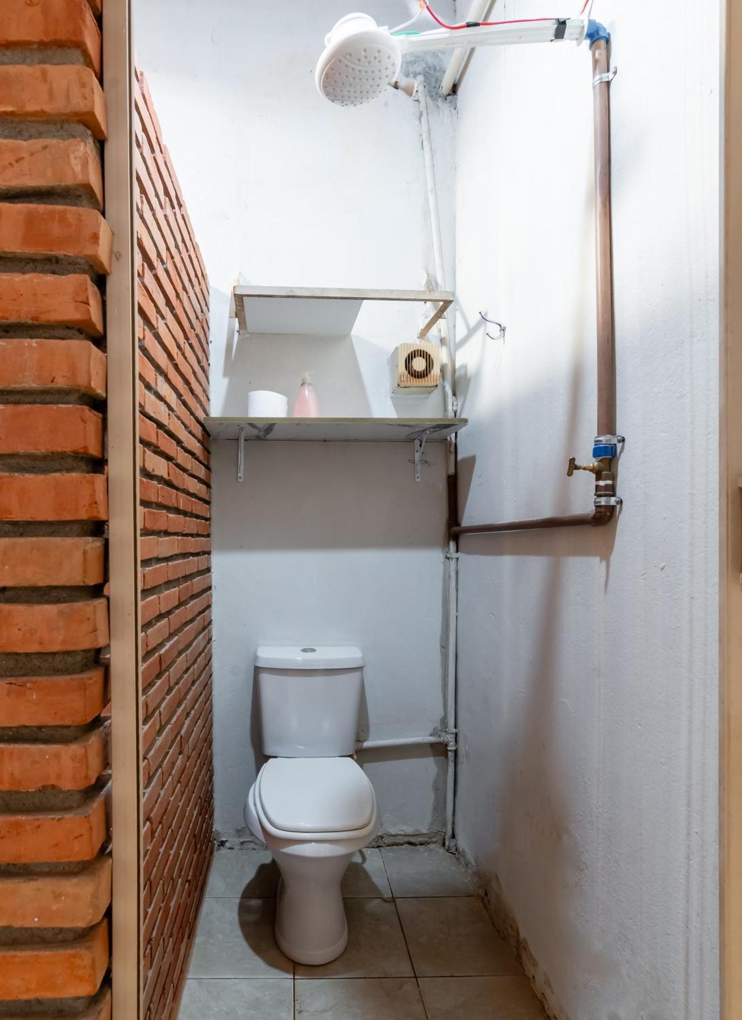Отель Pousada Roosevelt Quarto 03 - Pousada Central Prox Rodoviaria E Dist Industrial Уберландия Экстерьер фото